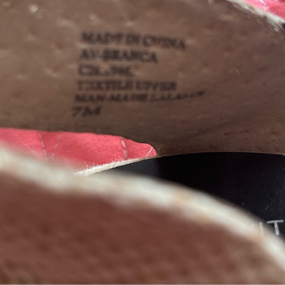 Adrienne Vittadini Branca Black Wedge Espadrille sz 7 - Picture 4 of 4